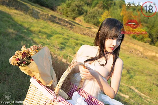 Đi picnic cùng em gái xinh đẹp 10