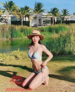 Phương Ly tung ảnh sexy diện bikini khiến fan rạo rực