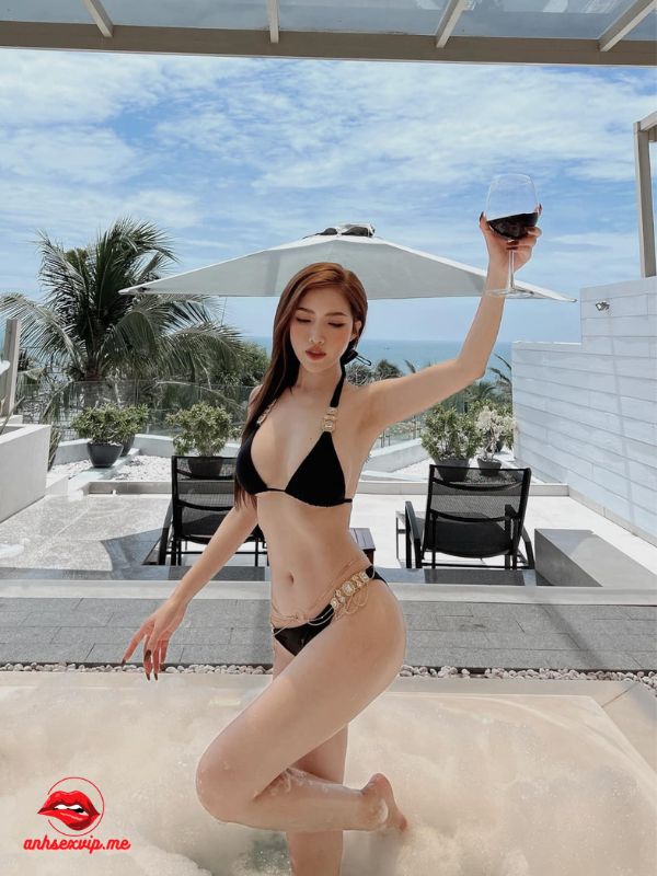 Ảnh hot girl Đồng Thảo My diện bikini 8